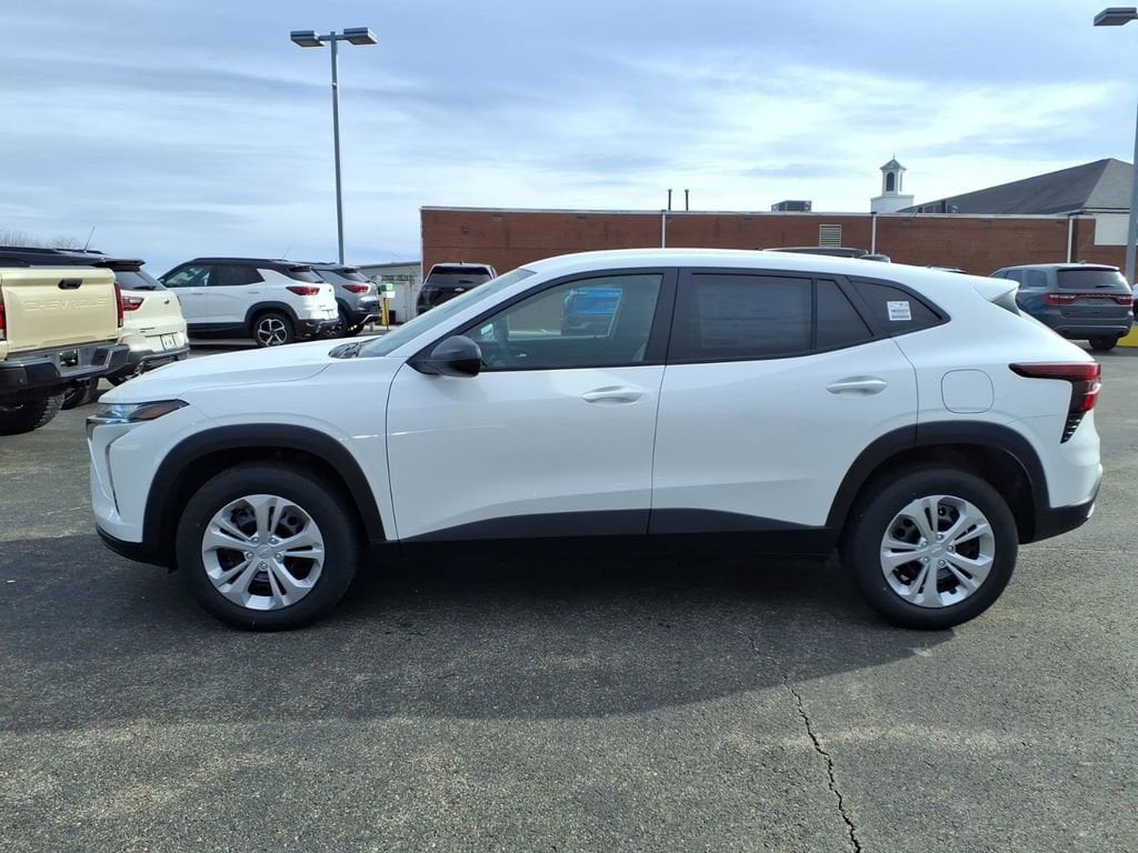 New 2026 Chevrolet Trax LS SUV