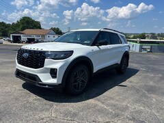 2025 Ford Explorer ST-Line SUV