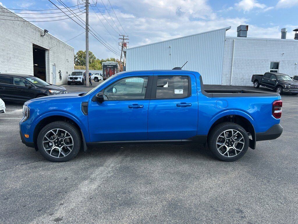 New 2025 Ford Maverick Lariat Truck