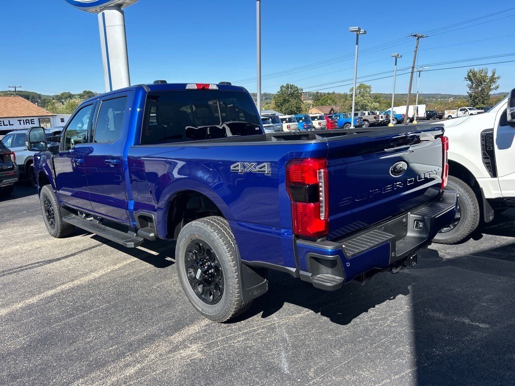2026 Ford F-250 XLT photo 3
