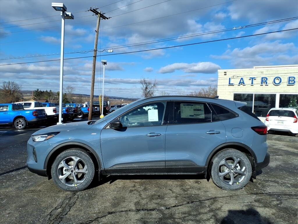 New 2026 Ford Escape ST-Line SUV