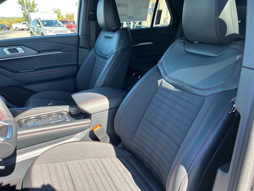 New 2026 Ford Explorer ST-Line SUV