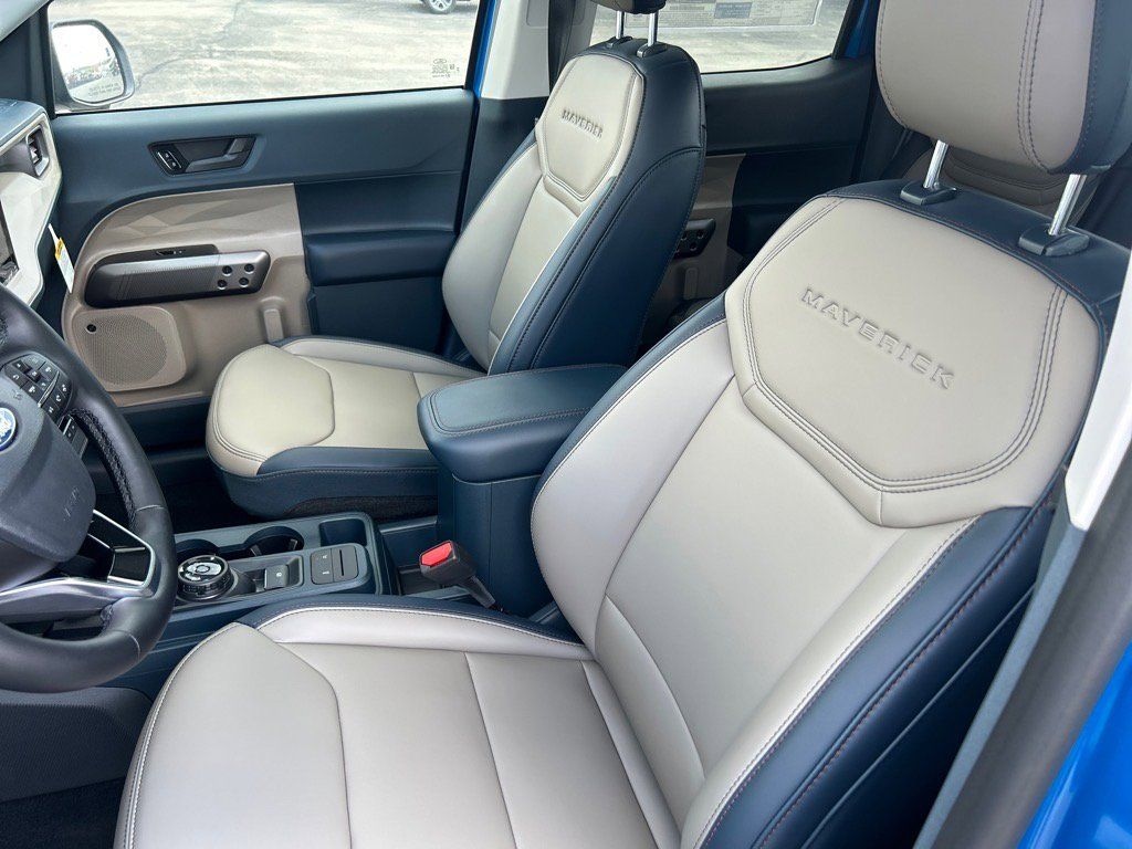 New 2025 Ford Maverick Lariat Truck