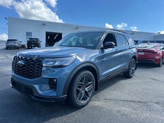 2025 Ford Explorer ST-Line SUV