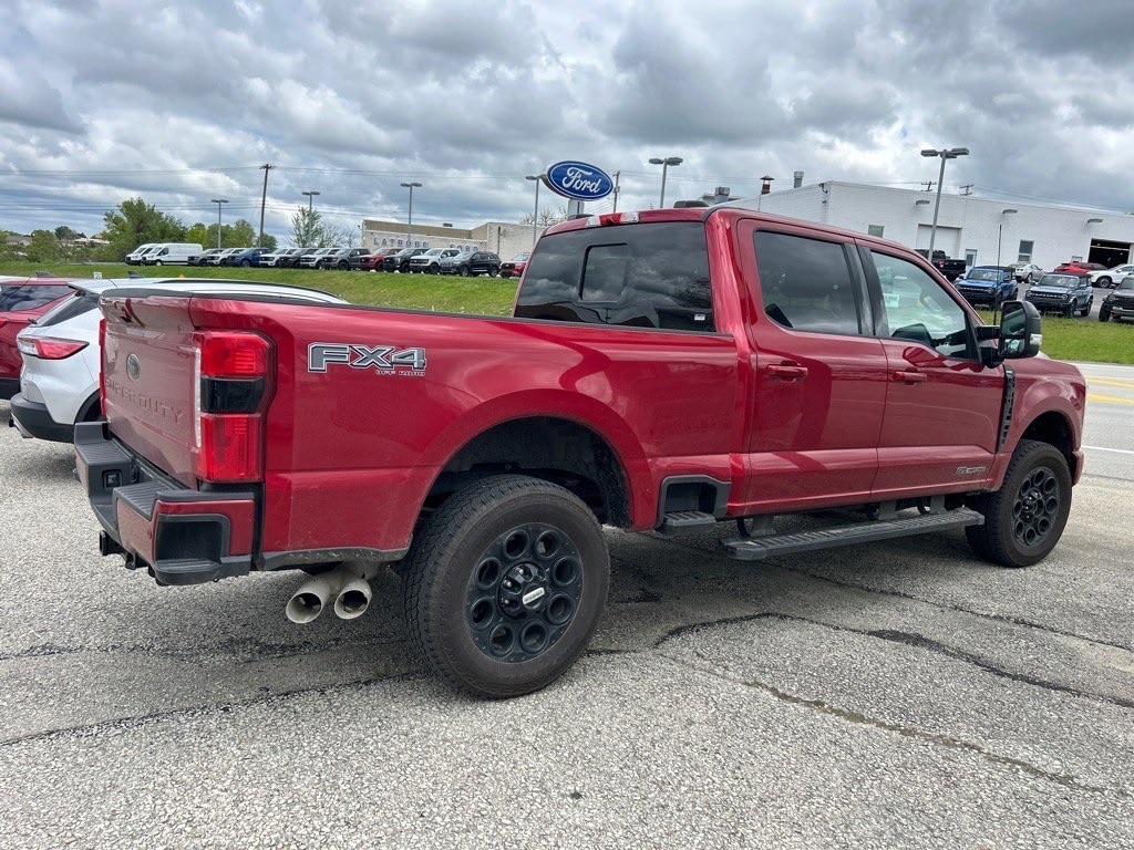 2024 Ford F-350 photo 3