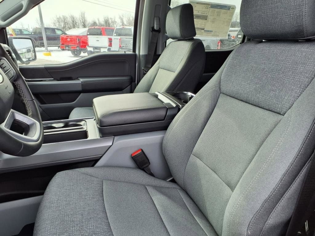 New 2025 Ford F-150 XLT Truck