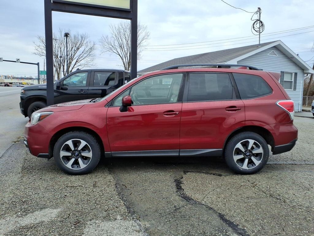 Used 2017 Subaru Forester 2.5i Premium SUV
