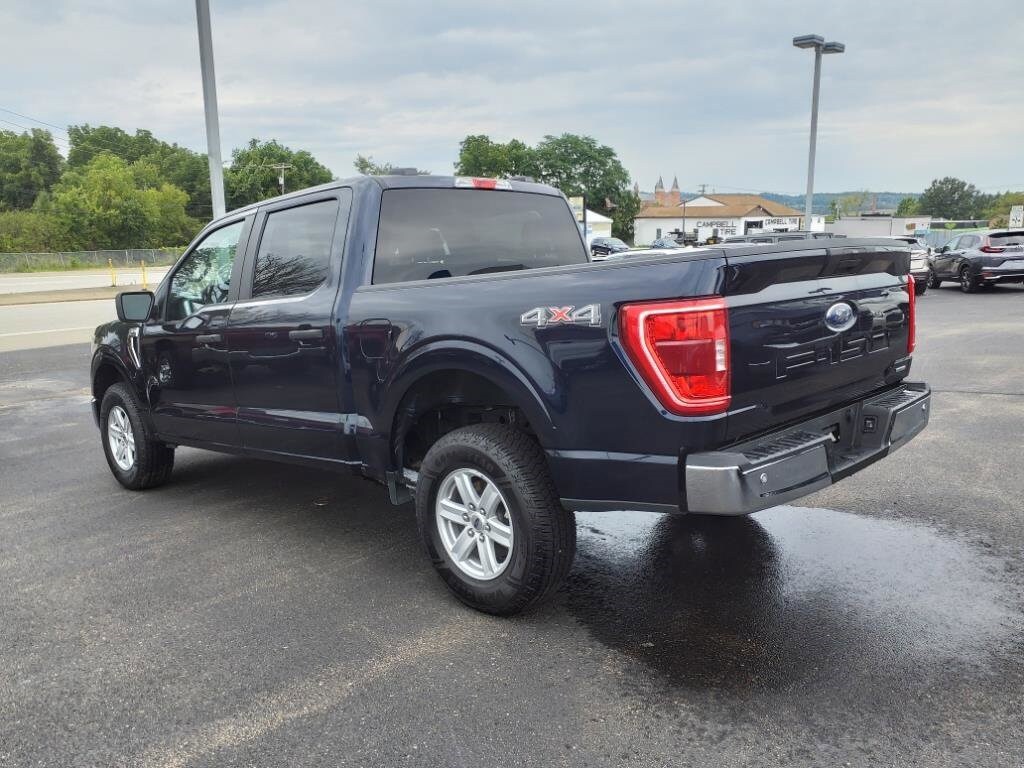 2023 Ford F-150 XLT photo 3
