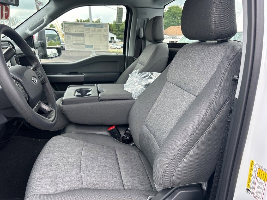 2026 Ford F-250 photo 4