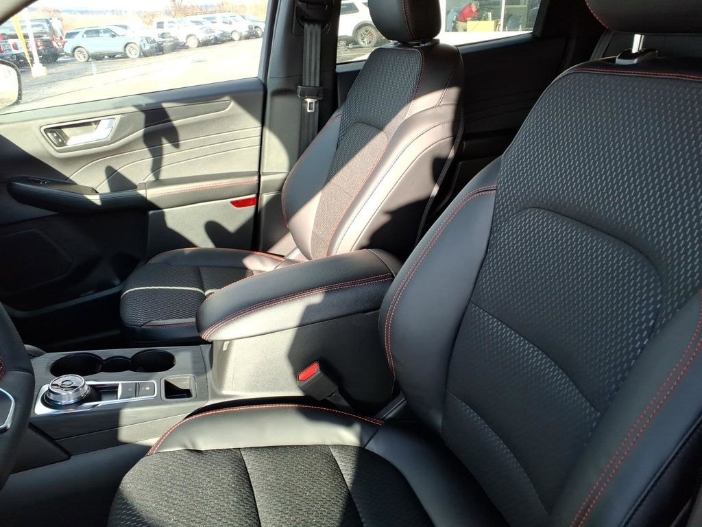 New 2026 Ford Escape ST-Line SUV