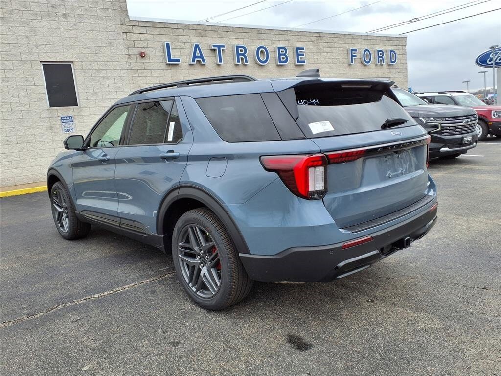 New 2026 Ford Explorer ST-Line SUV