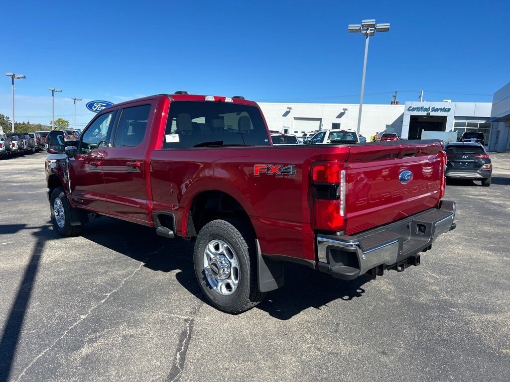2026 Ford F-250 XLT photo 3