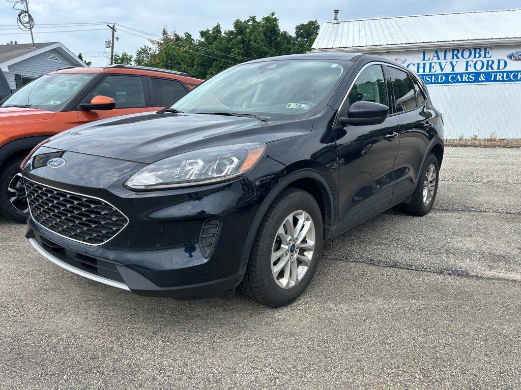 Used 2021 Ford Escape SE SUV
