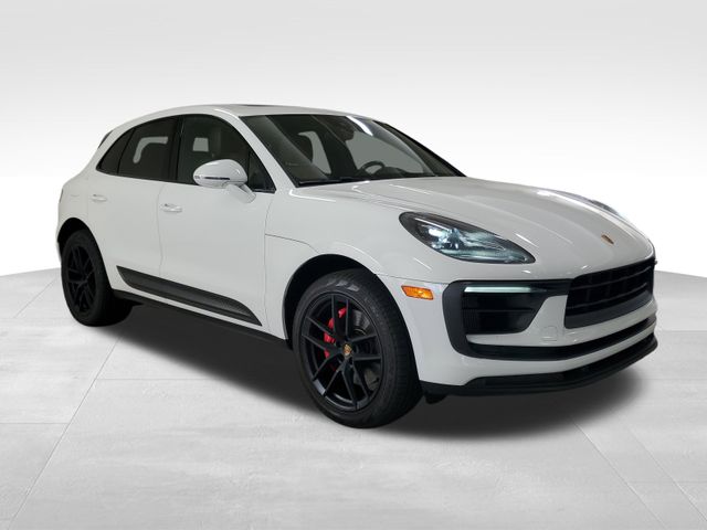 2022 Porsche Macan S photo 2