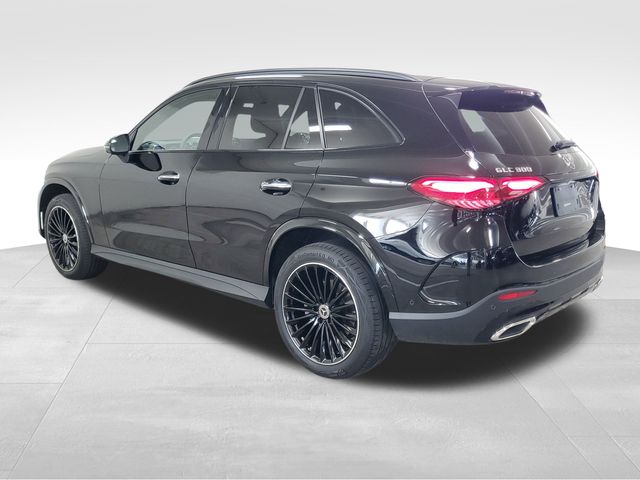 2023 Mercedes Benz GLC 300 photo 4