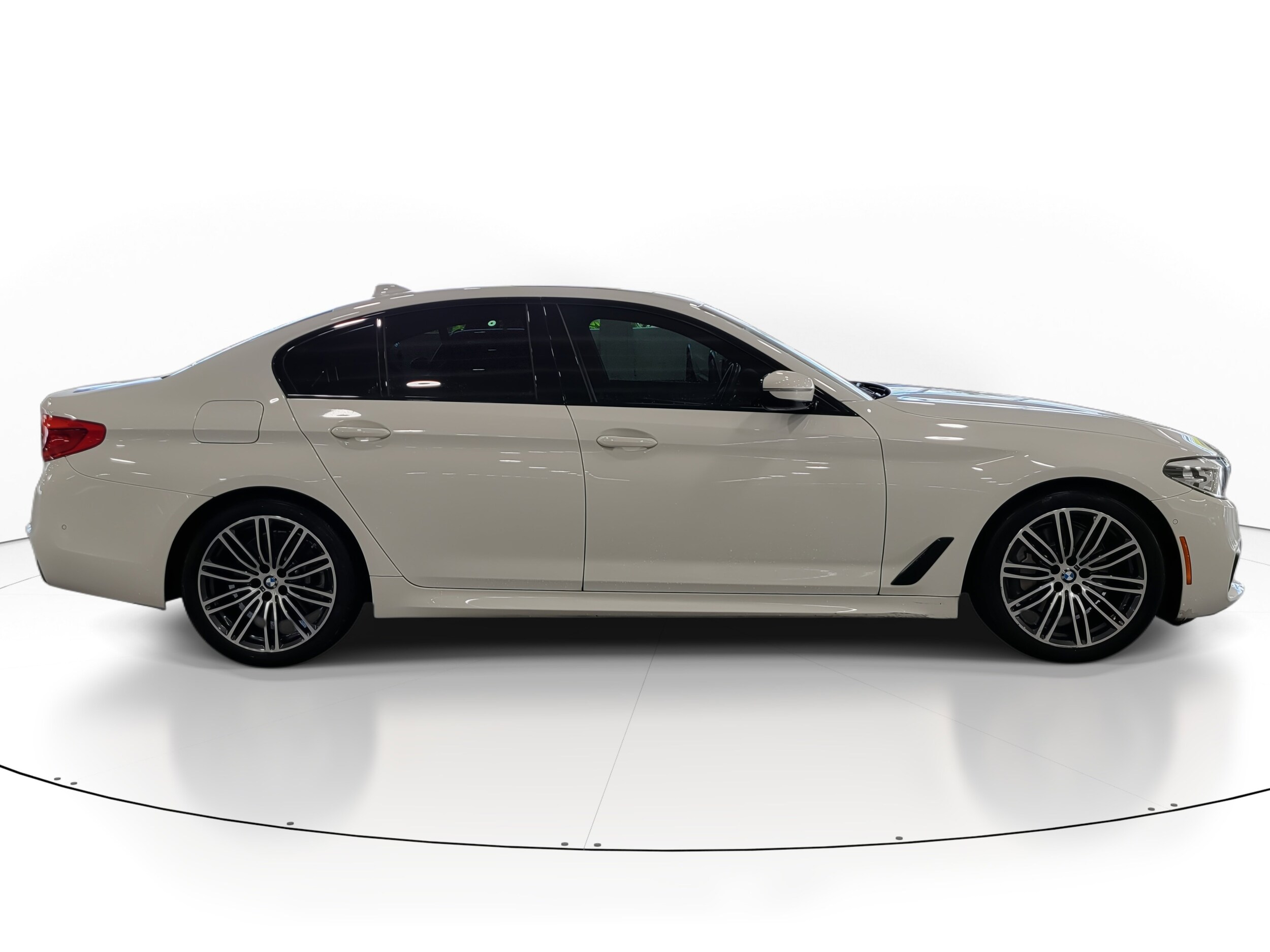 2019 Bmw 540i Sedan photo 4