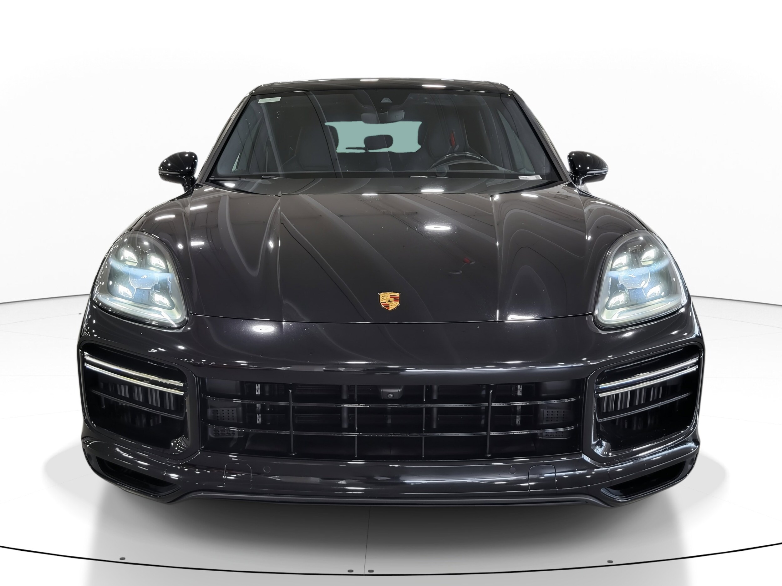 2022 Porsche Cayenne Turbo photo 3