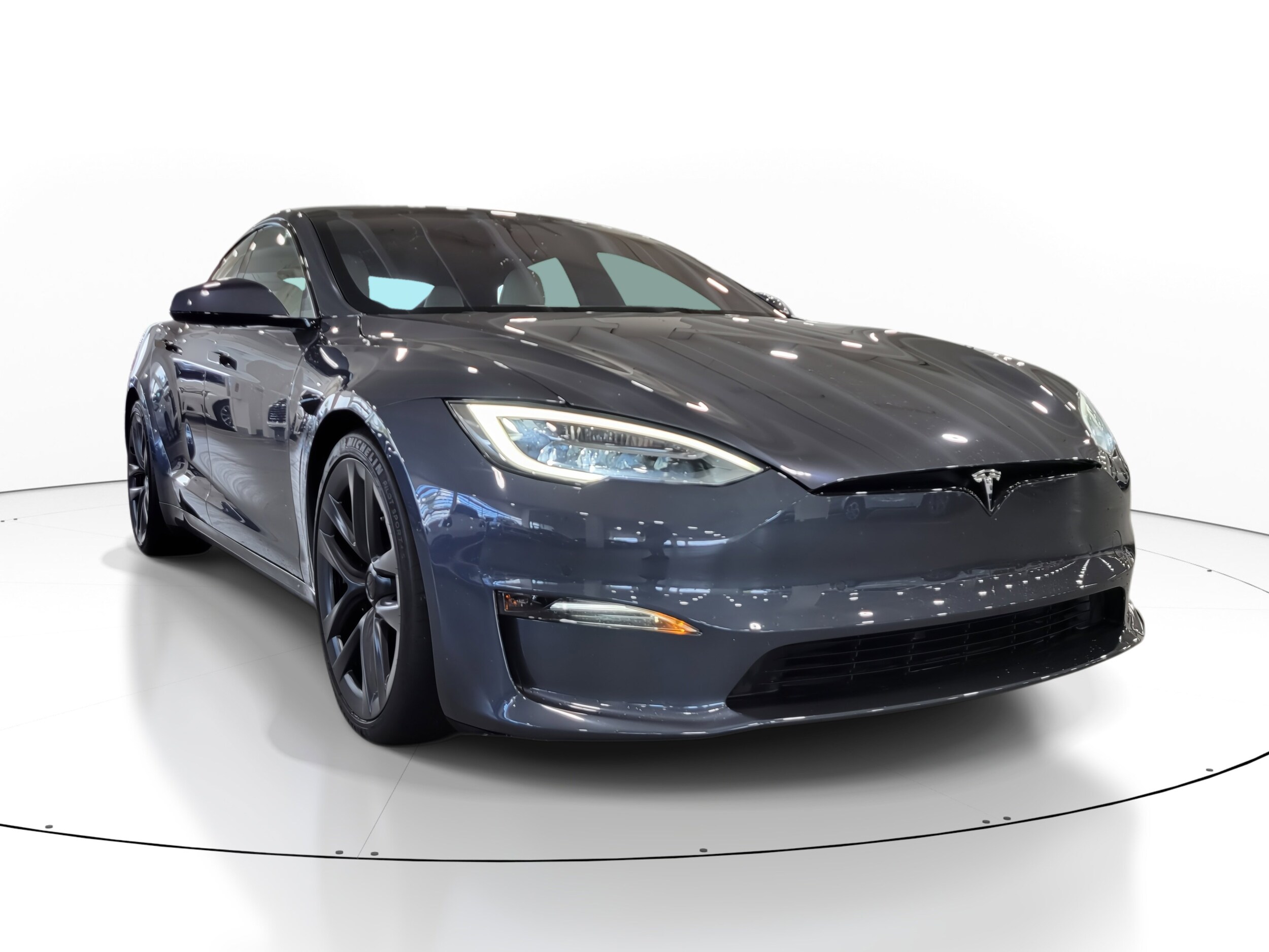 2021 Tesla Model S Plaid photo 4