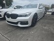 BMW 740i