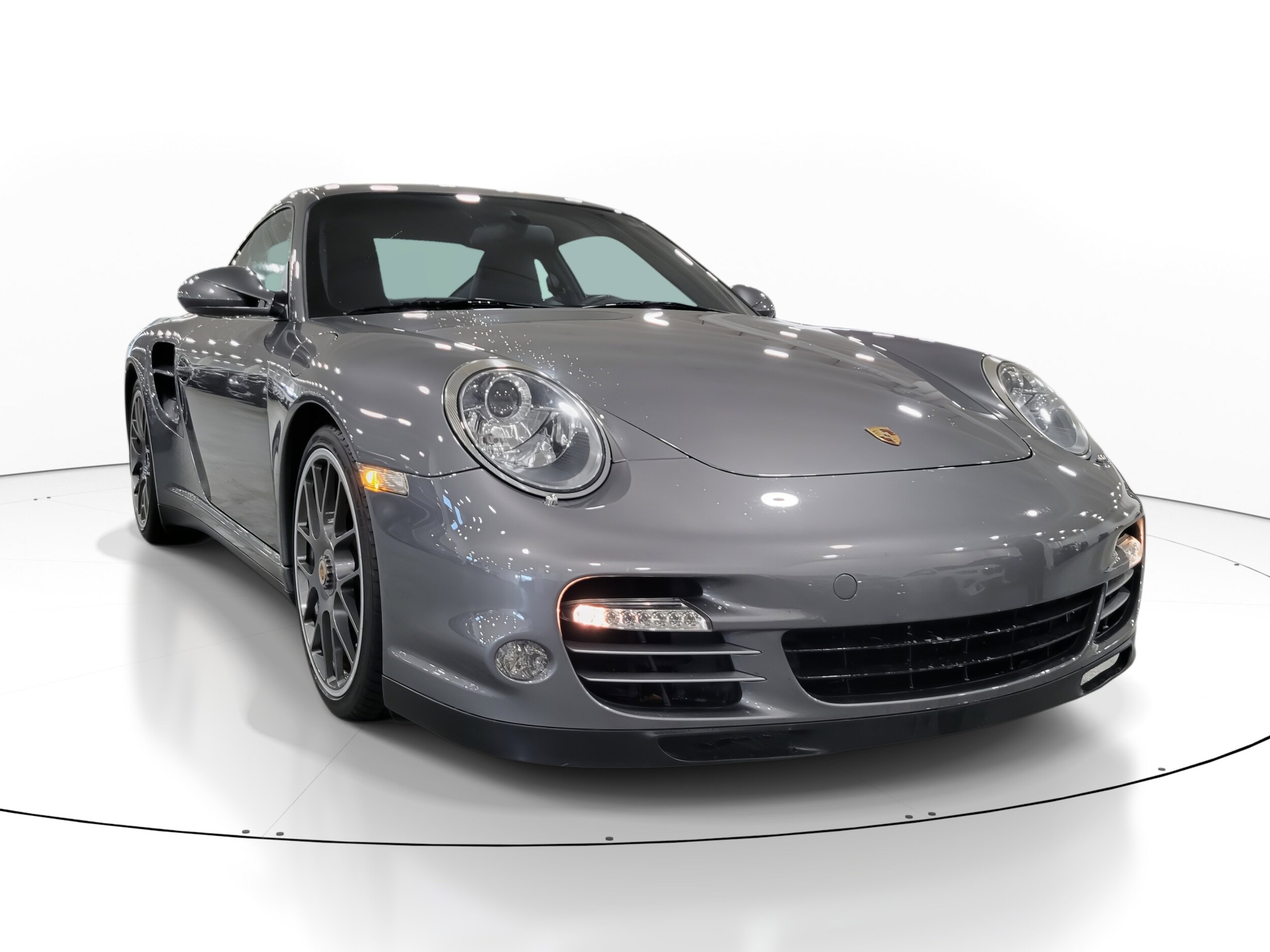 2011 Porsche 911 Turbo Coupe photo 4