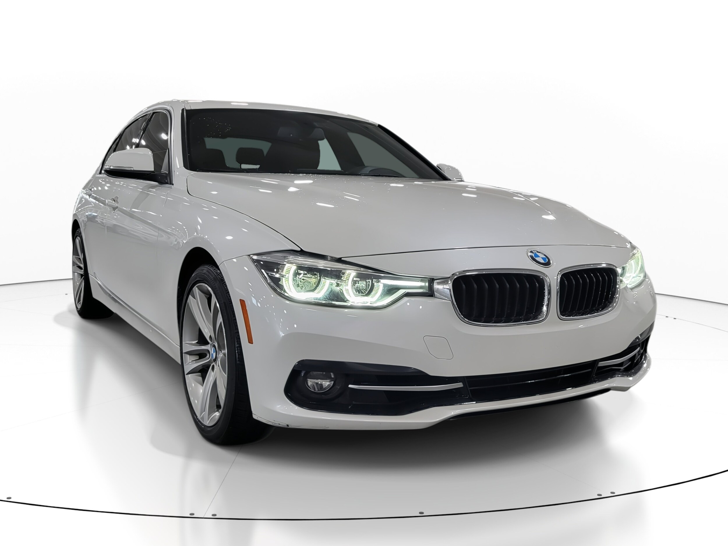 2018 Bmw 330i Sedan photo 4