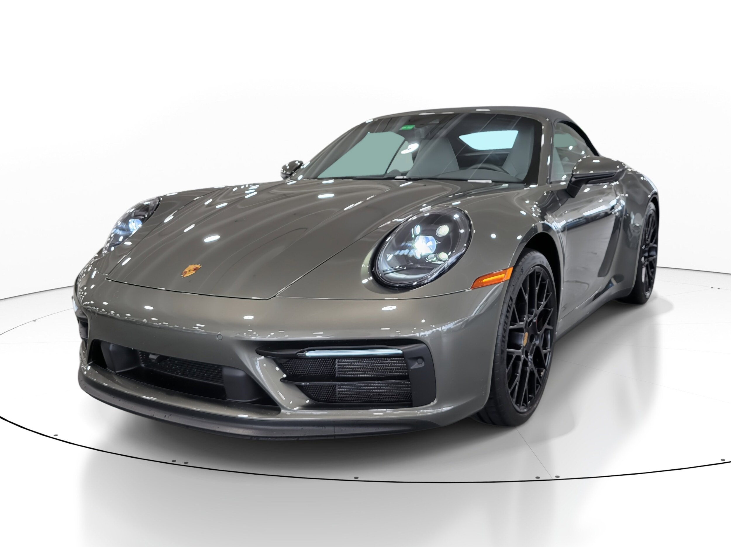 2023 Porsche 911 4S 4 GTS photo 2