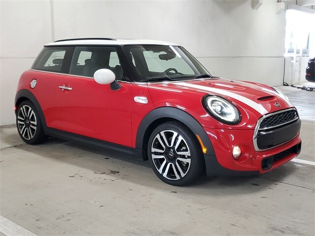 2019 Mini Cooper 2 Door Hardtop Signature photo 3