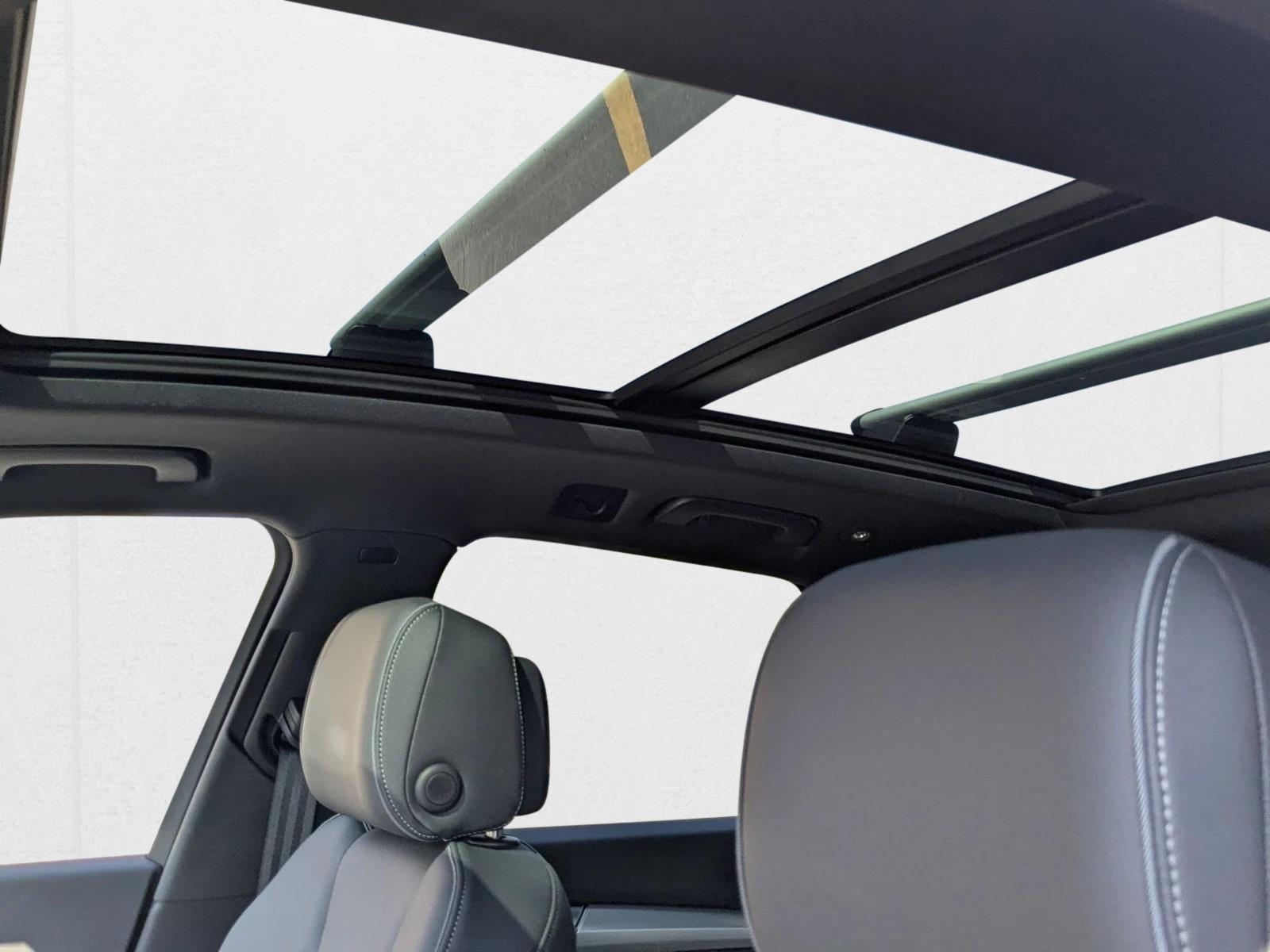 2025 AUDI Q5 - Image 10