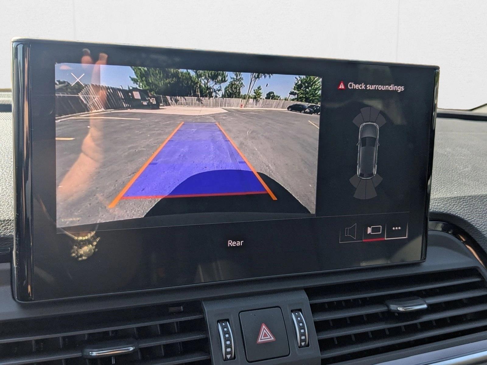 2025 AUDI Q5 - Image 12