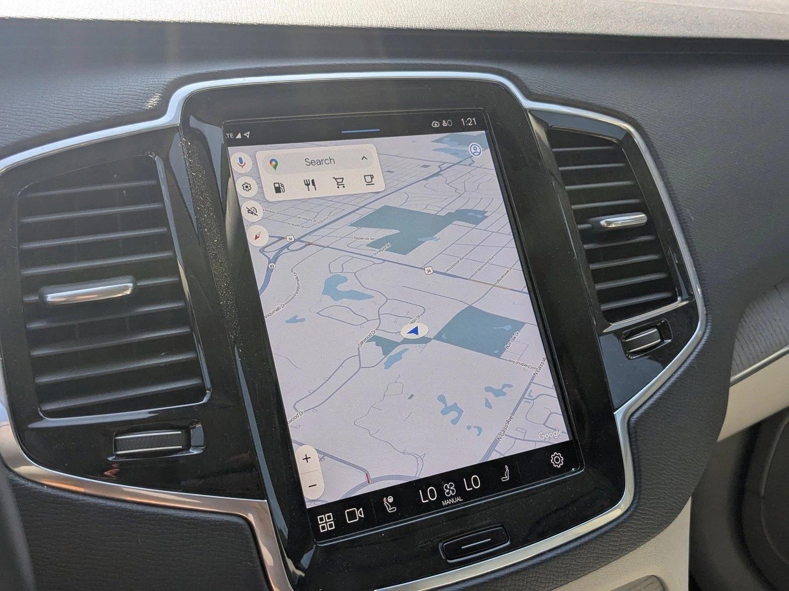 2023 VOLVO XC90 - Image 12