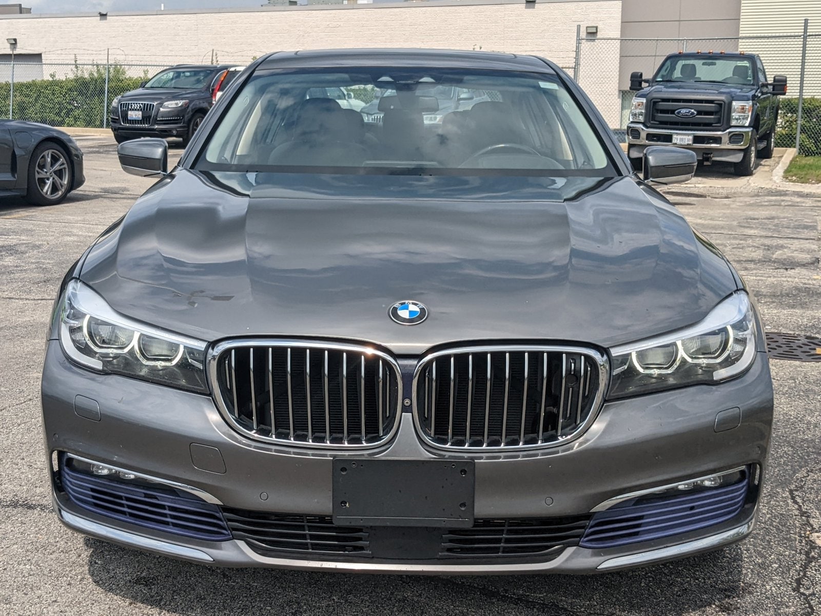 Used 2017 BMW 7 Series 740i with VIN WBA7E4C56HGU99577 for sale in Westmont, IL