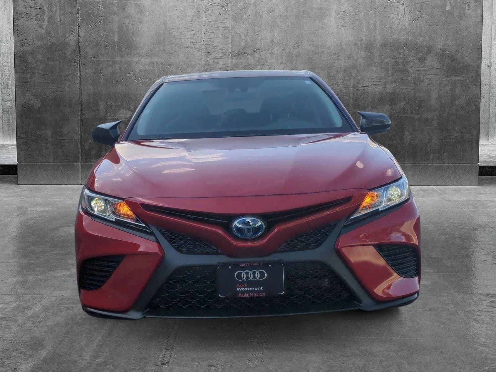 Used 2020 Toyota Camry SE with VIN 4T1G31AK0LU016560 for sale in Westmont, IL