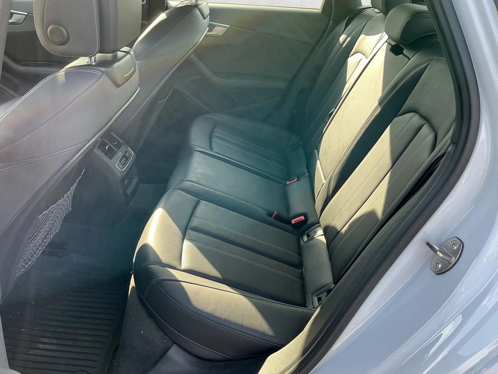 2020 AUDI A4 - Image 13