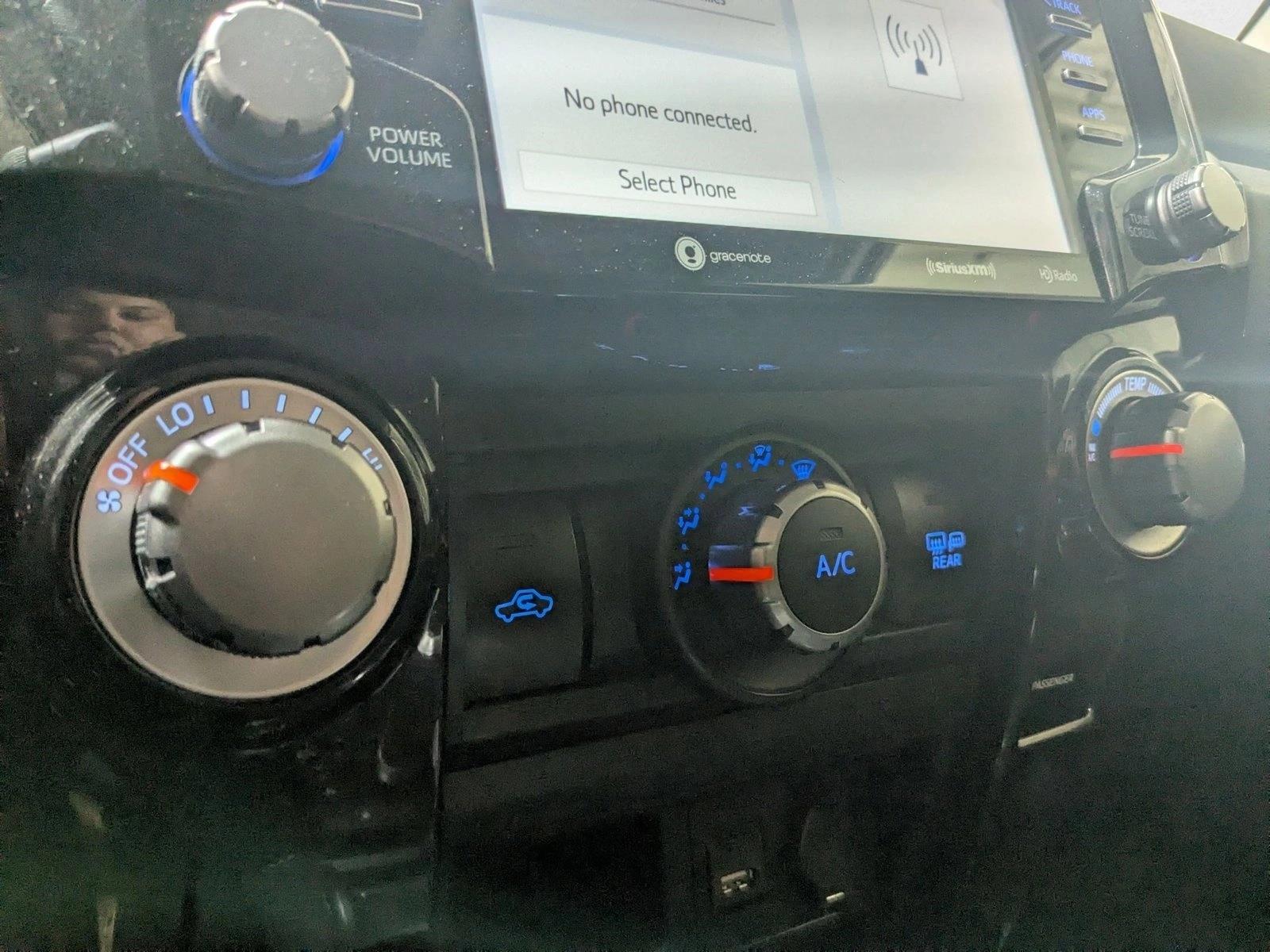 2024 TOYOTA 4RUNNER - Image 8