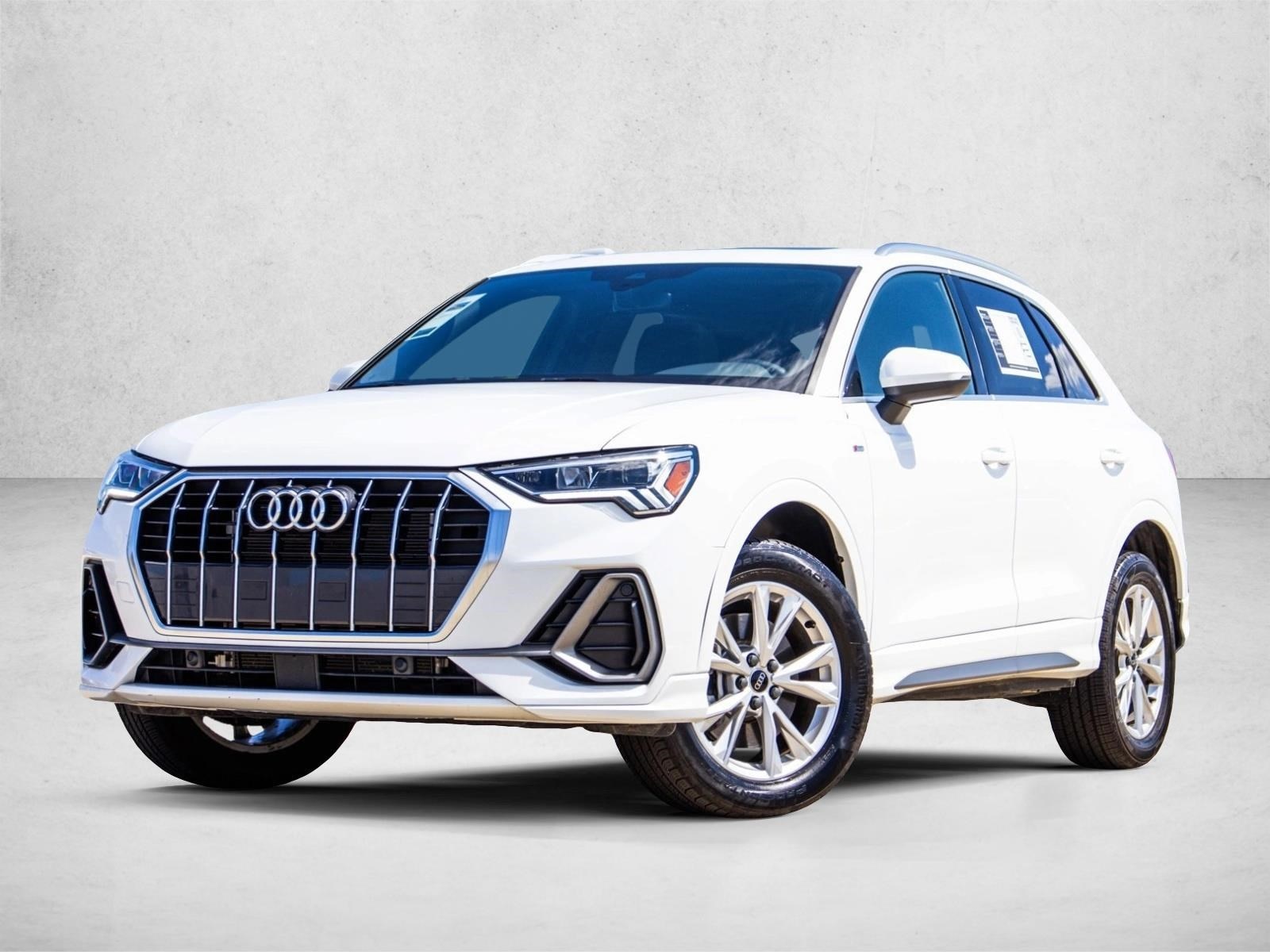 2025 Audi Q3 S Line Premium