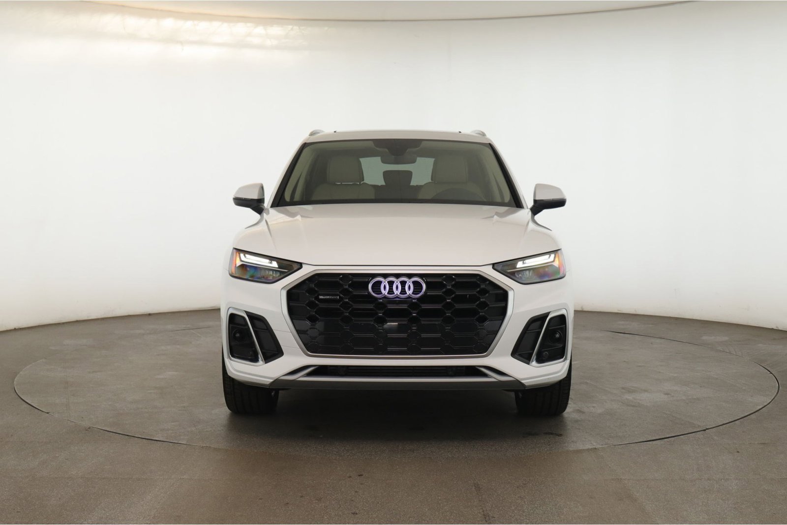 2025 Audi Q5 45 S line Premium Plus photo 2
