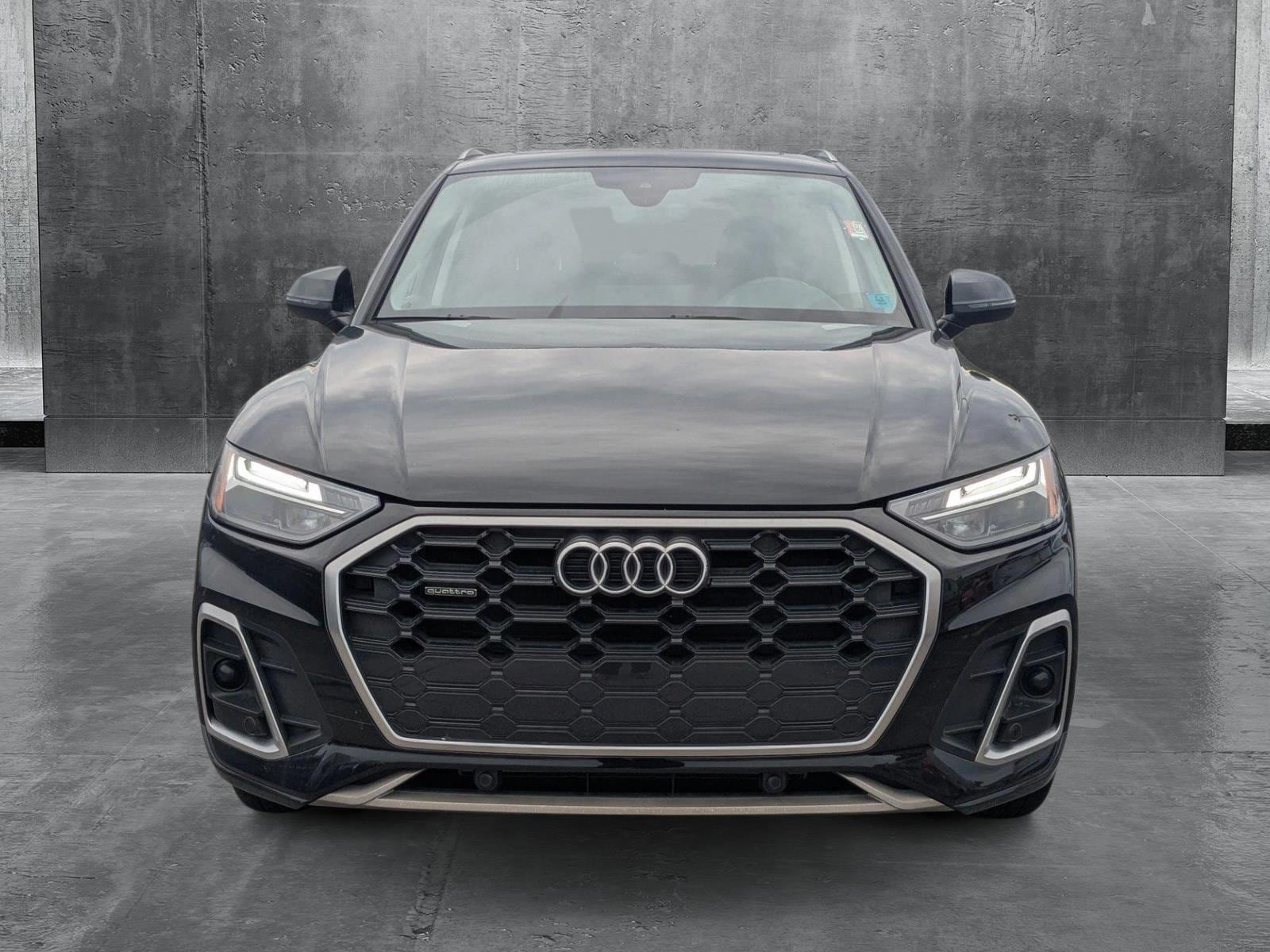 Used 2022 Audi Q5 Premium with VIN WA1GAAFY8N2108340 for sale in Westmont, IL