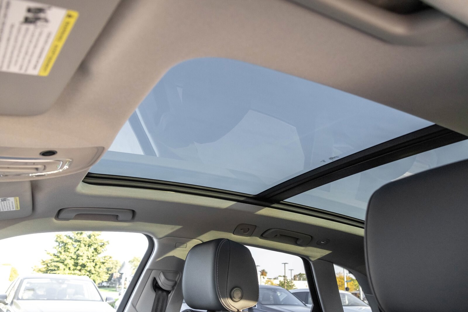 2025 AUDI Q5 - Image 11