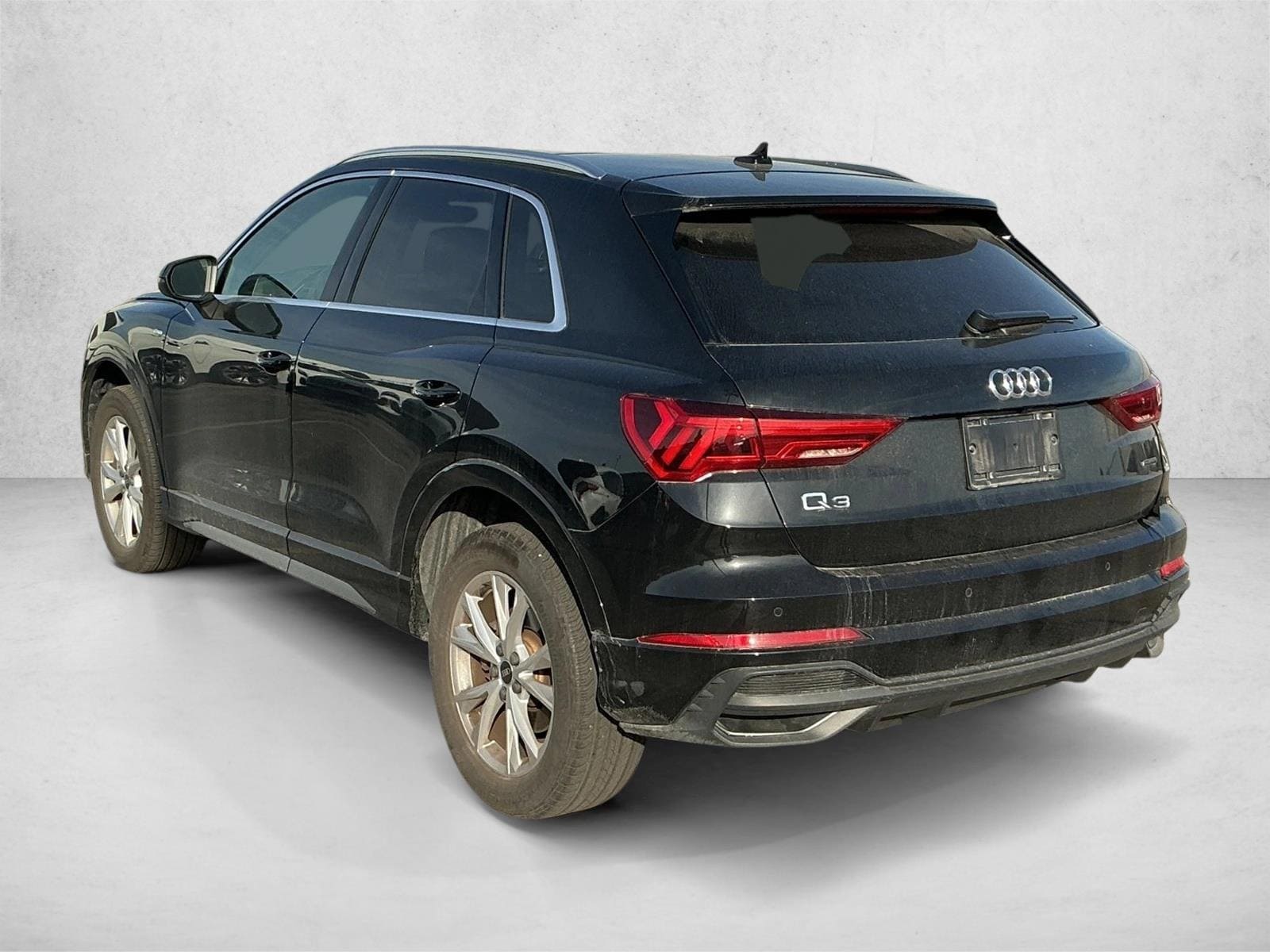 2023 AUDI Q3 - Image 7