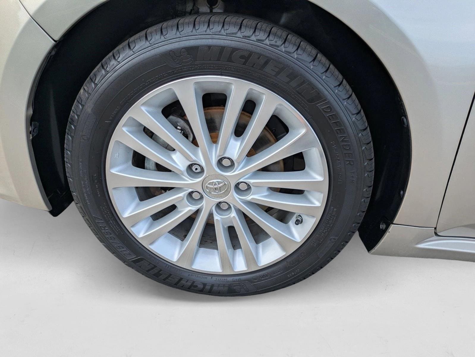 2014 TOYOTA AVALON - Image 24