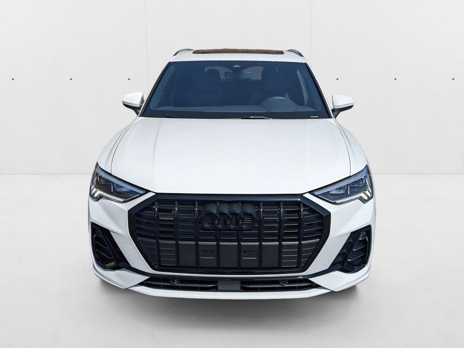2025 Audi Q3 45 TFSI S line Premium photo 2