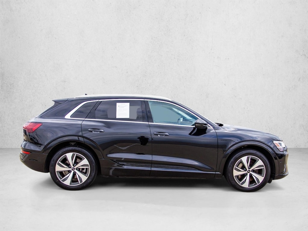 Used 2024 Audi Q8 e-tron Premium Plus SUV
