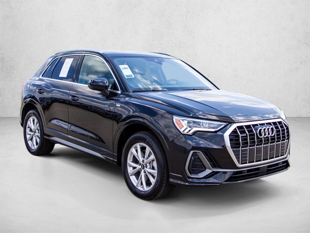 Used 2025 Audi Q3 S line Premium SUV