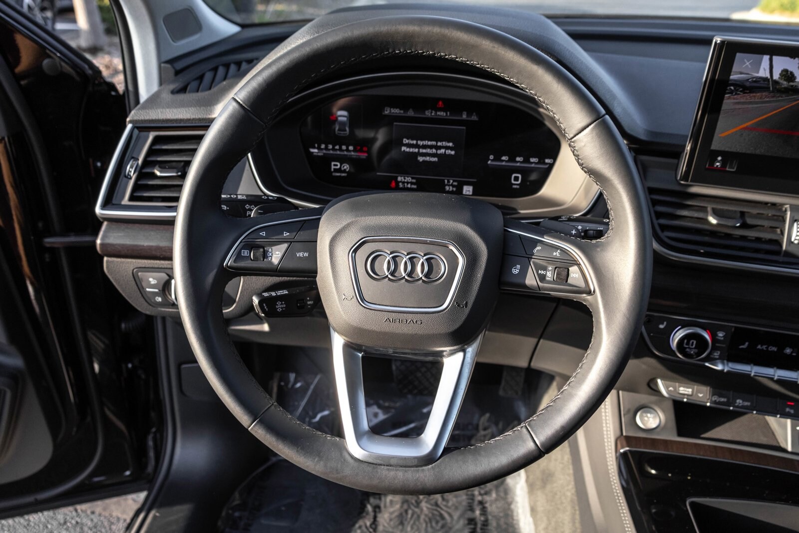 2025 AUDI Q5 - Image 13