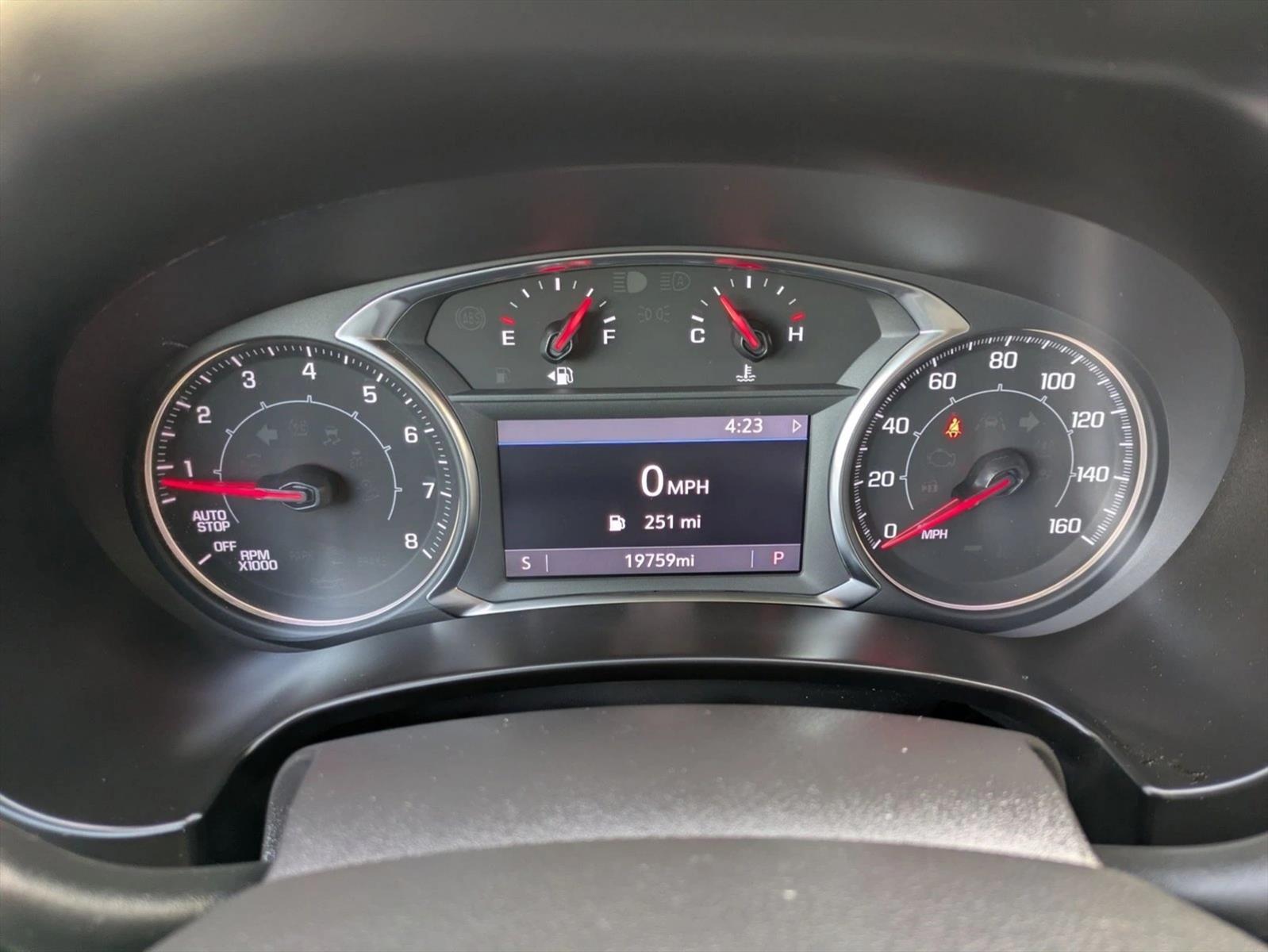 2024 GMC TERRAIN - Image 11