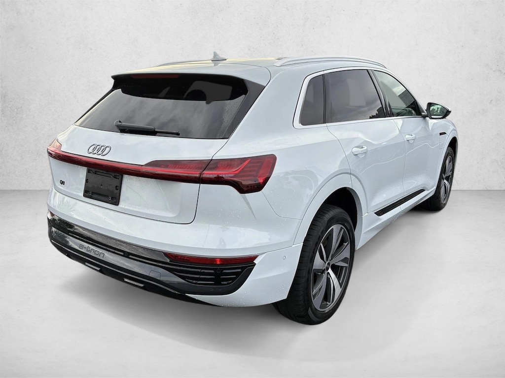 Used 2024 Audi Q8 e-tron Premium Plus SUV