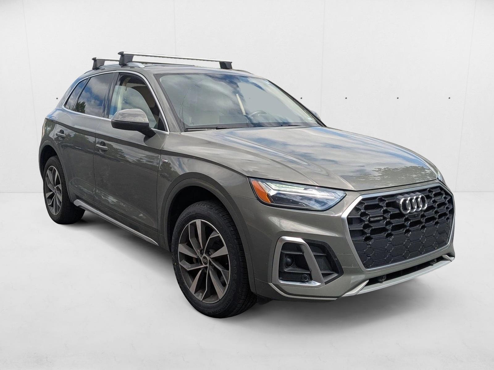 2023 Audi Q5 S line Premium Plus photo 3