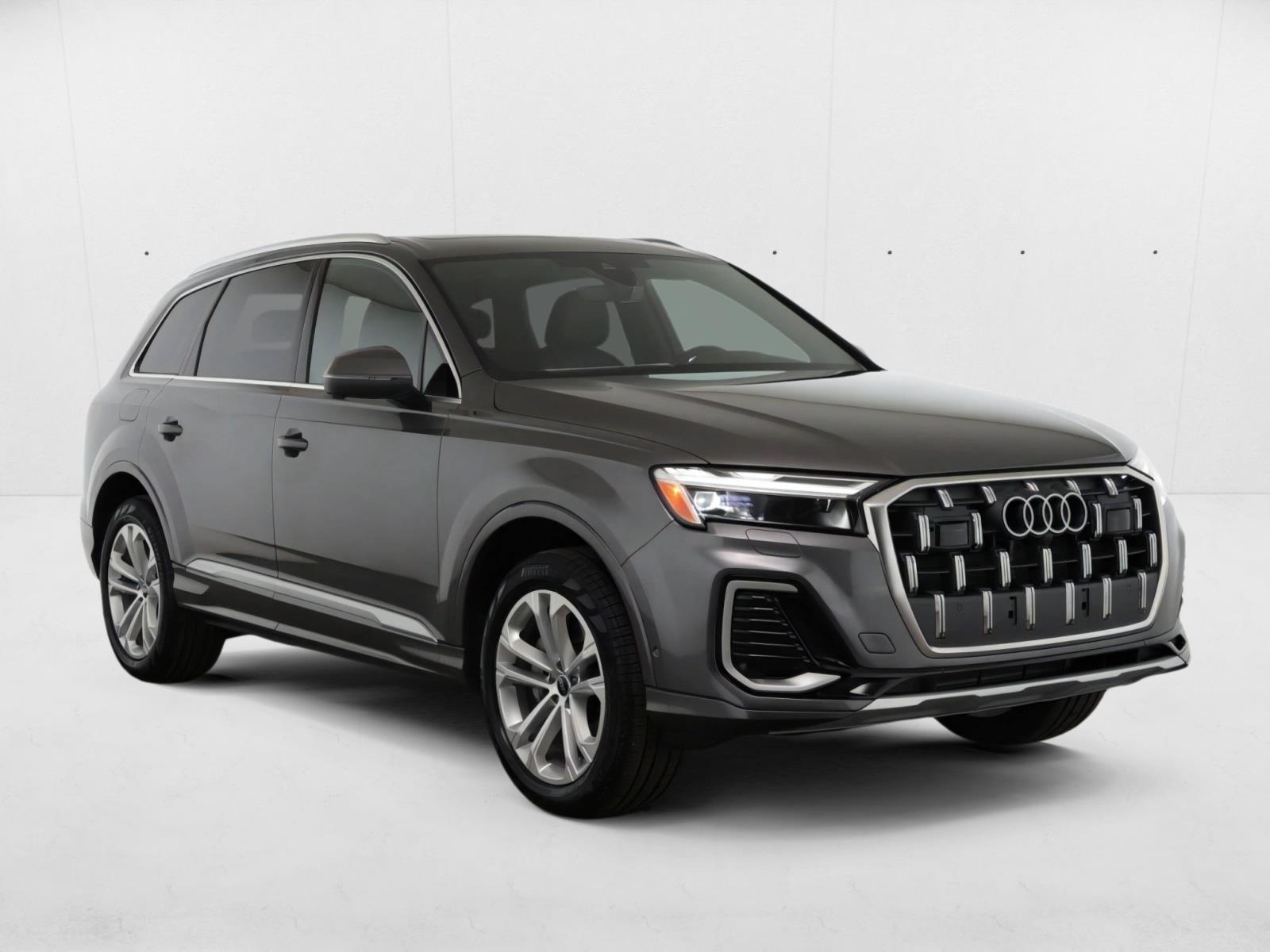 2025 Audi Q7 Premium Plus photo 3