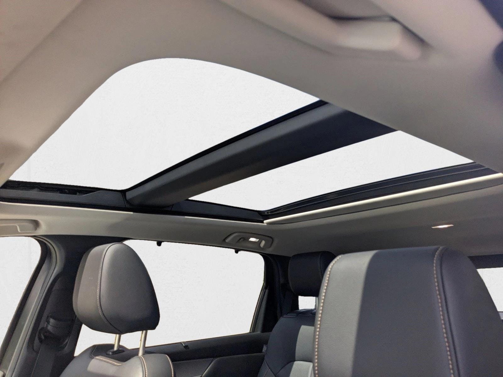 2025 MAZDA CX-90 - Image 13