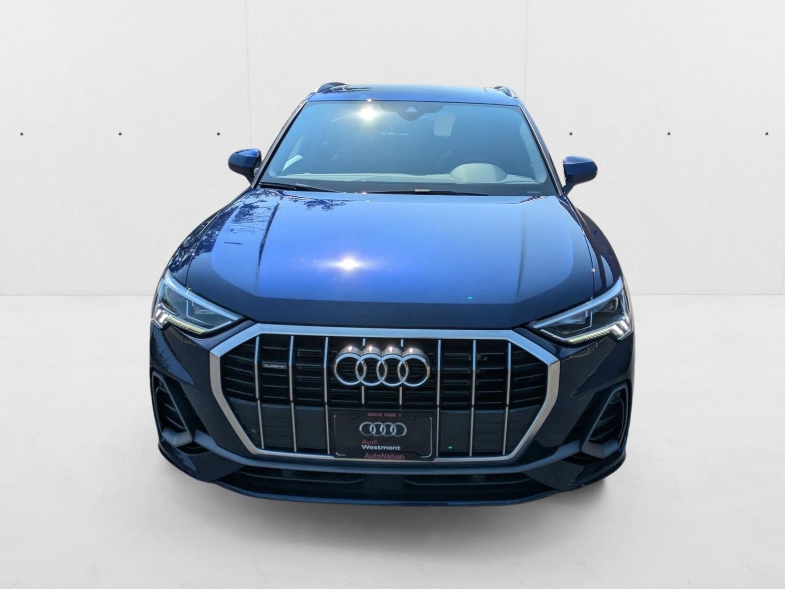 2025 Audi Q3 S line Premium photo 2